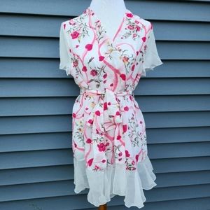 NWT Vintage Victoria's Secret Floral Robe
